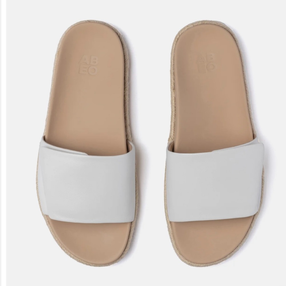 ABEO Women's White Orthotic Slide Sandals Size 6M